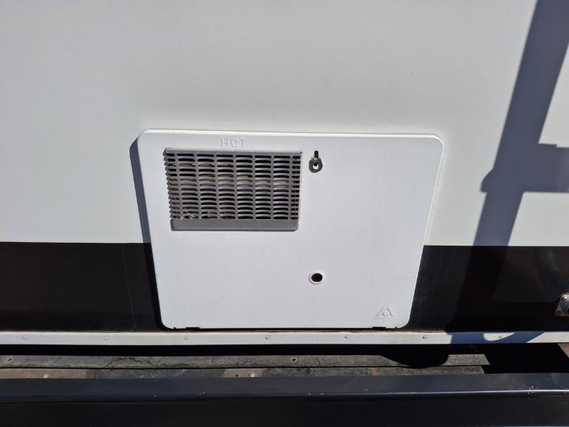 Lance Manufacturing M-1995  2015