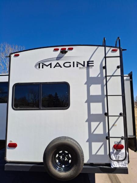 Grand Design Imagine  2023