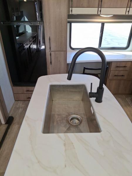 Grand Design Imagine  2023