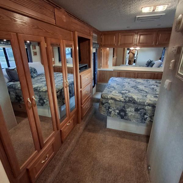 Gulf Stream Crescendo  2005