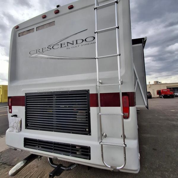 Gulf Stream Crescendo  2005