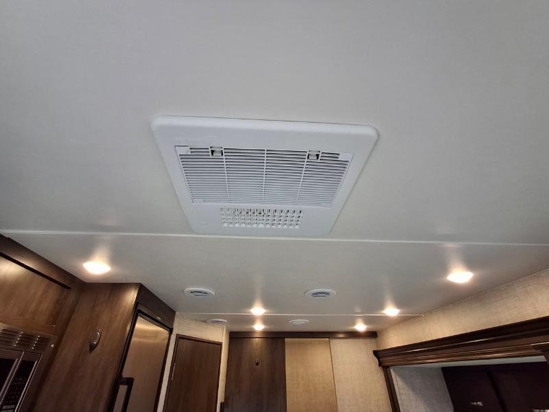 Gulf Stream Conquest  2021