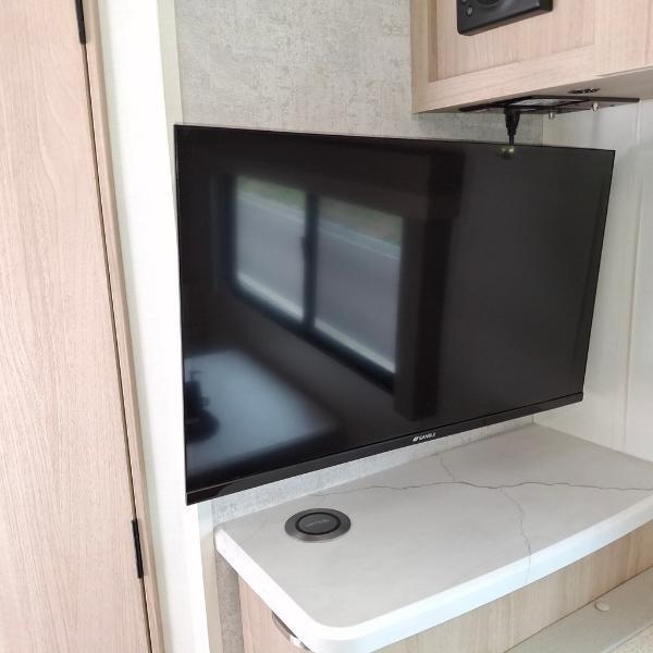 Winnebago Micro Minnie  2023