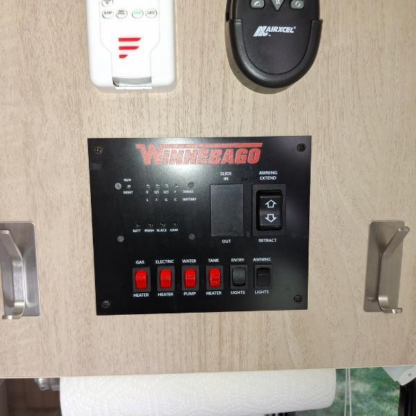 Winnebago Micro Minnie  2023