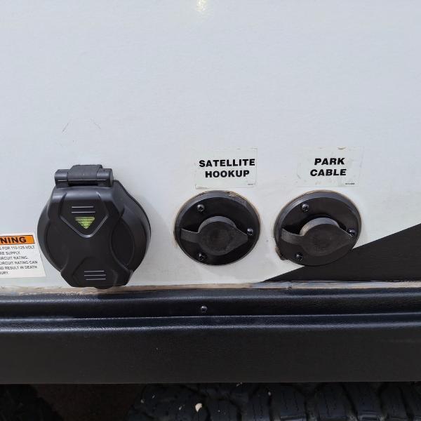 Winnebago Micro Minnie  2023