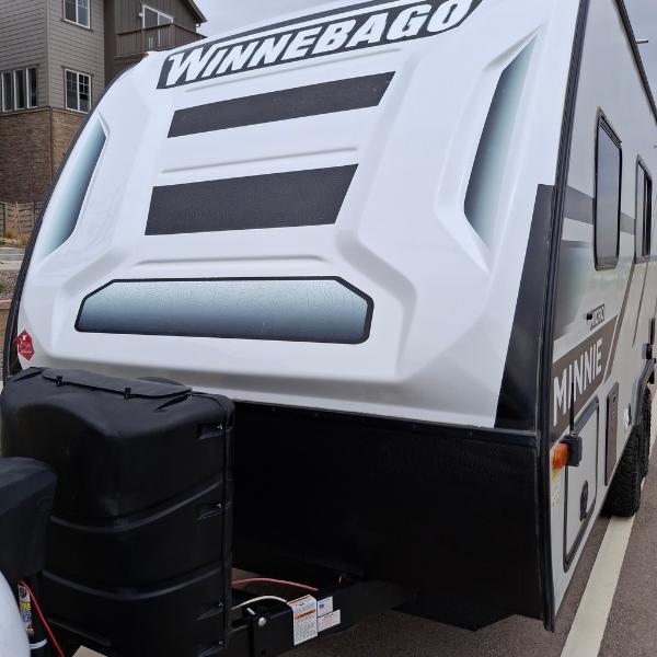 Winnebago Micro Minnie  2023