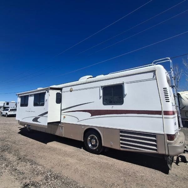 Newmar Dutch Star  2001