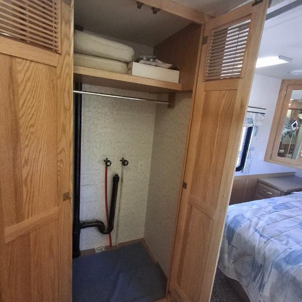 Newmar Dutch Star  2001