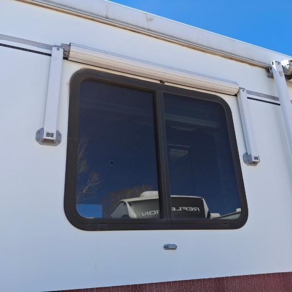 Newmar Dutch Star  2001