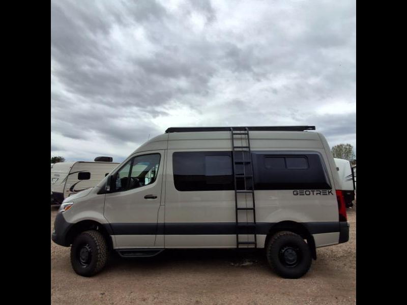 Mercedes-Benz Sprinter 2500  2024