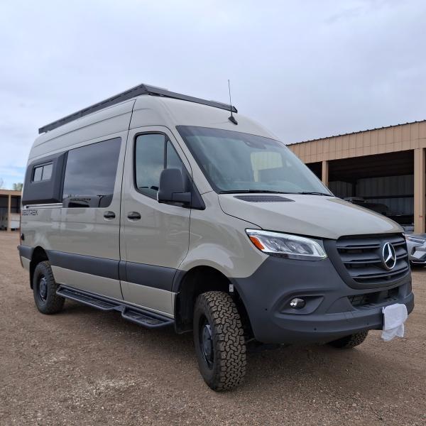 Mercedes-Benz Sprinter 2500  2024