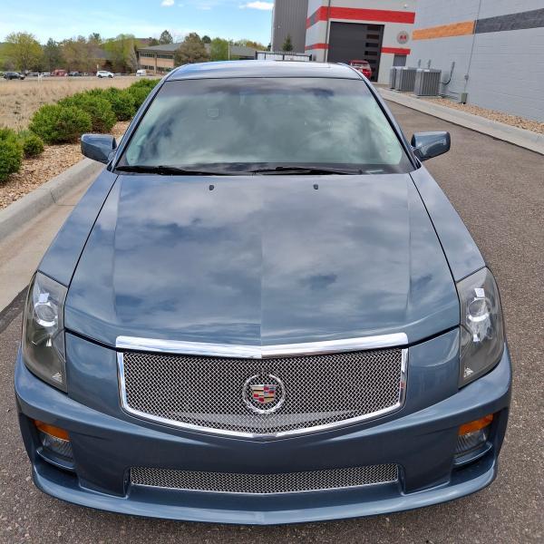 Cadillac CTS-V Sedan 4dr Sdn 2005