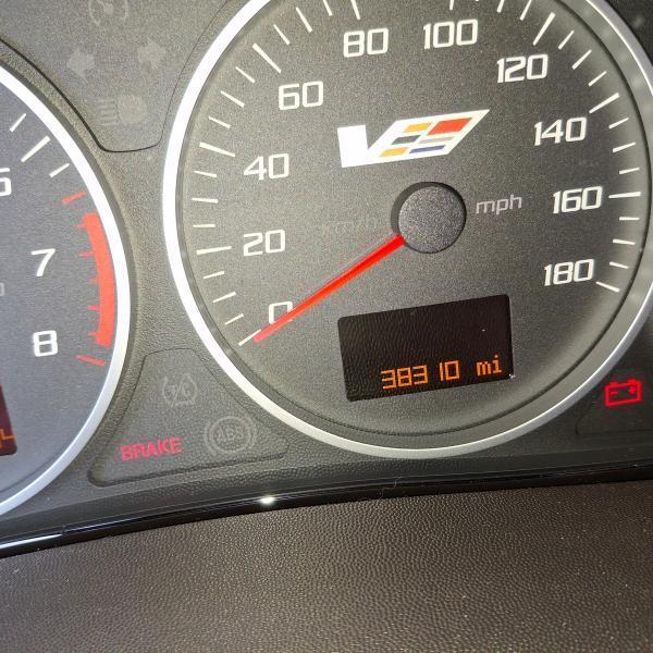 Cadillac CTS-V Sedan 4dr Sdn 2005