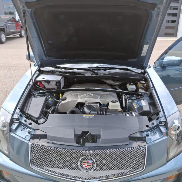 Cadillac CTS-V Sedan 4dr Sdn 2005
