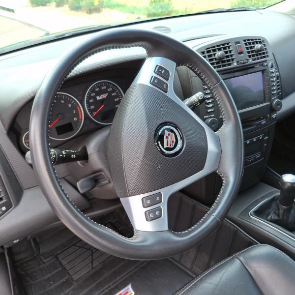 Cadillac CTS-V Sedan 4dr Sdn 2005