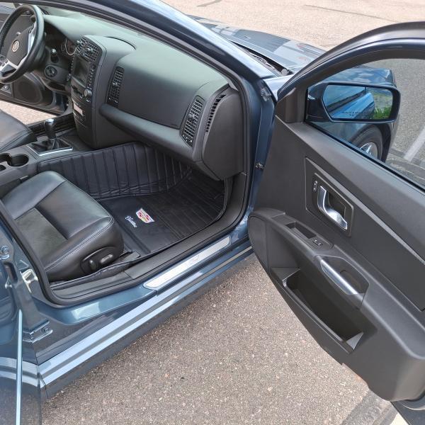 Cadillac CTS-V Sedan 4dr Sdn 2005