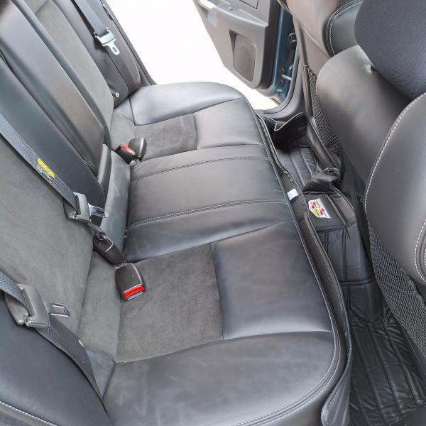 Cadillac CTS-V Sedan 4dr Sdn 2005