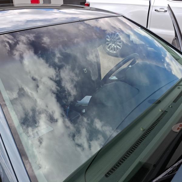 Cadillac CTS-V Sedan 4dr Sdn 2005