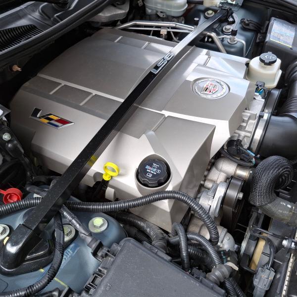 Cadillac CTS-V Sedan 4dr Sdn 2005