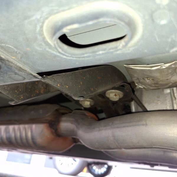 Cadillac CTS-V Sedan 4dr Sdn 2005