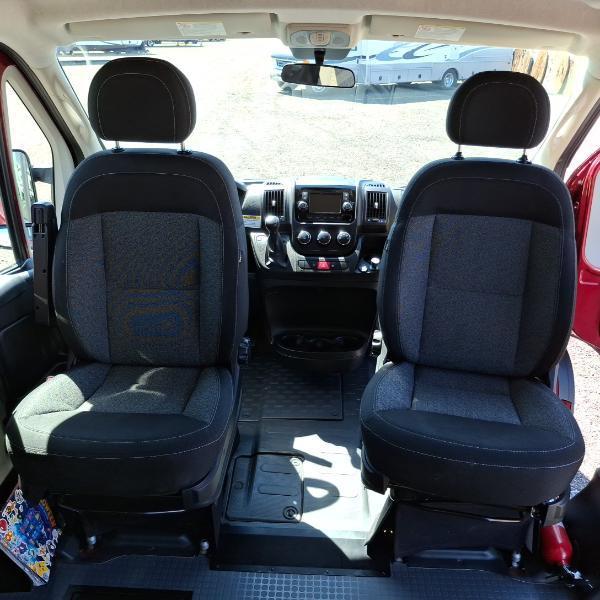 Winnebago Solis 59PX  2021