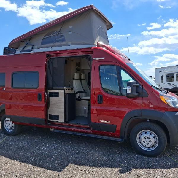 Winnebago Solis 59PX  2021