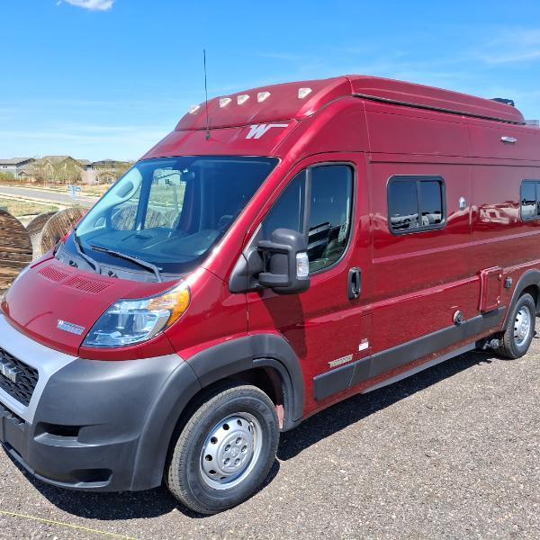 Winnebago Solis 59PX  2021