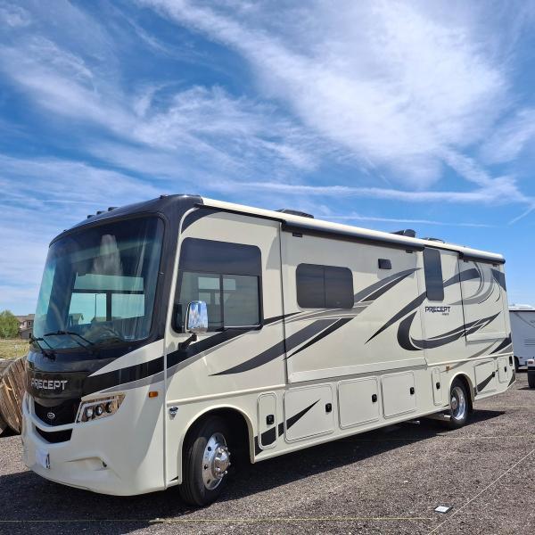 Jayco Precept  2022