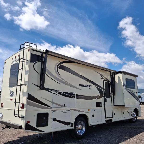 Jayco Precept  2022