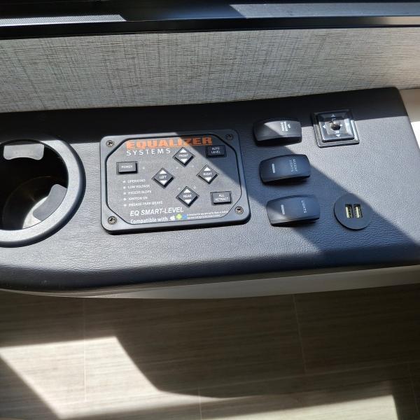 Jayco Precept  2022