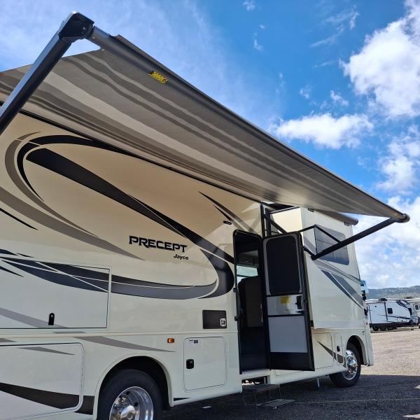 Jayco Precept  2022