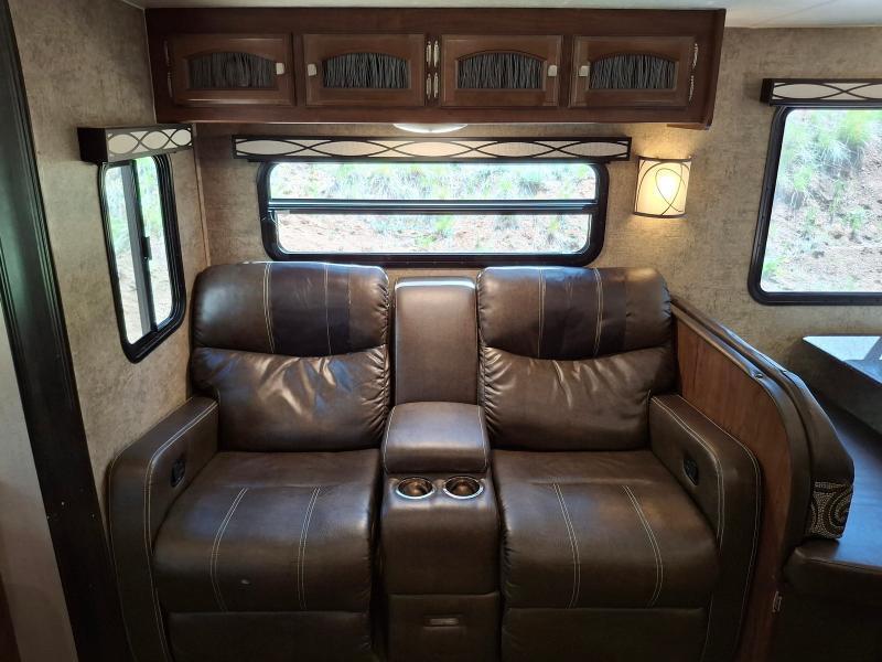 Coachmen Freedom Express  2018