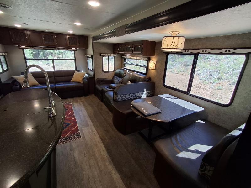 Coachmen Freedom Express  2018