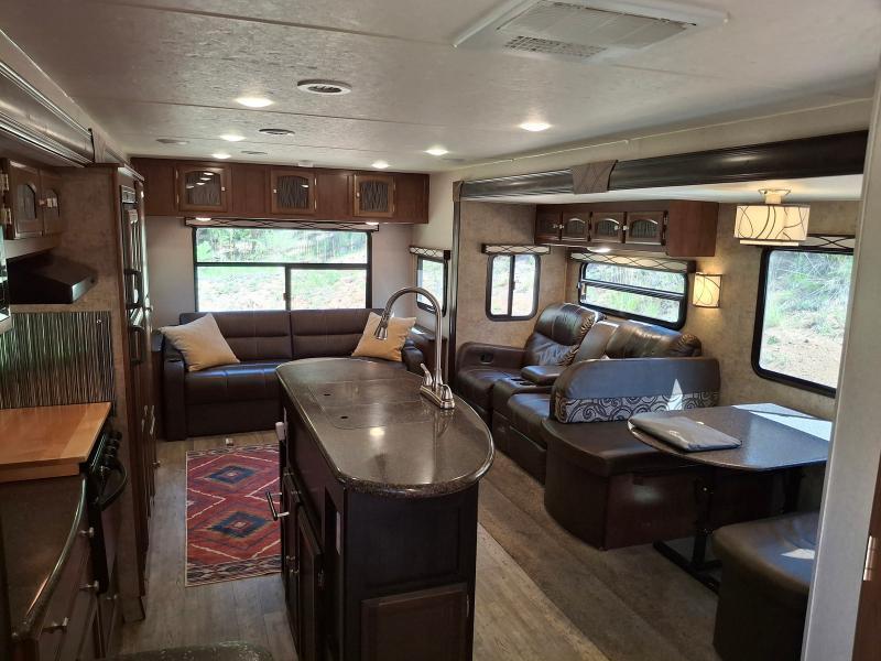 Coachmen Freedom Express  2018
