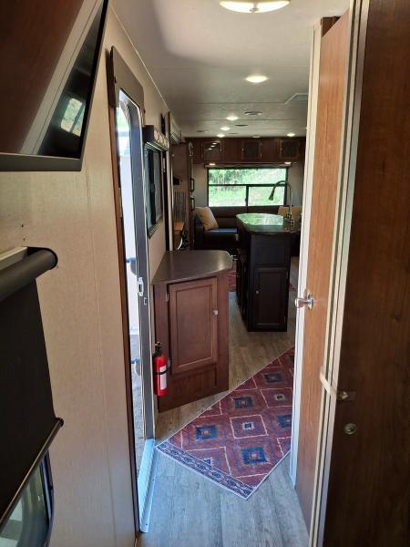 Coachmen Freedom Express  2018