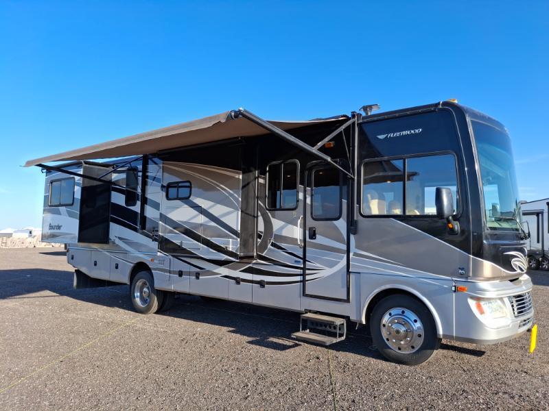 Fleetwood Bounder  2015