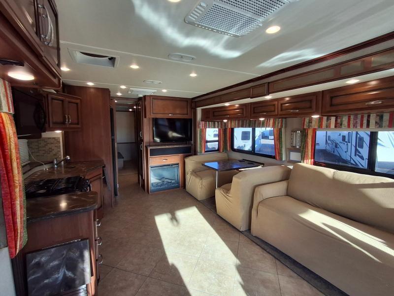 Fleetwood Bounder  2015
