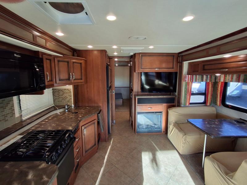 Fleetwood Bounder  2015