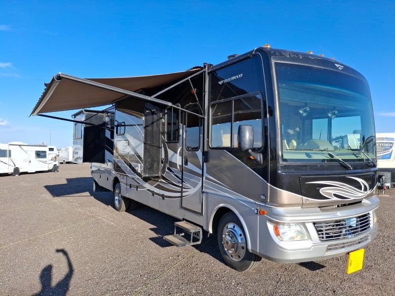Fleetwood Bounder  2015