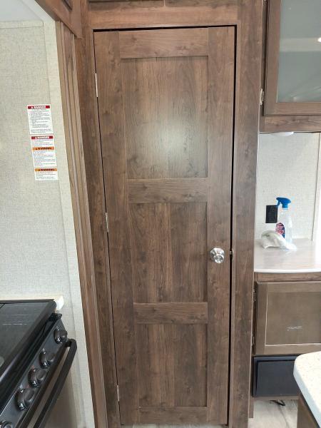 Dutchmen Astoria  2019