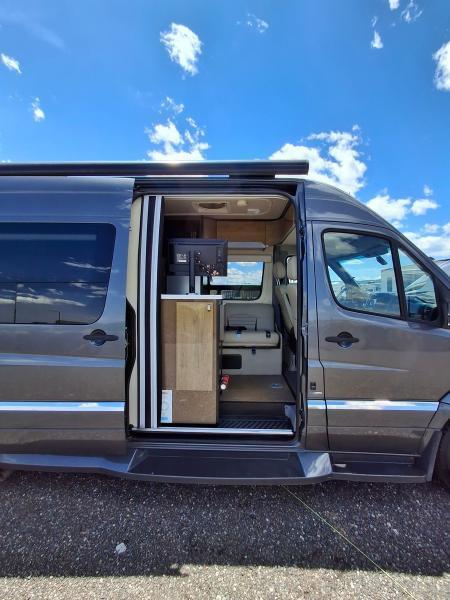 Winnebago Era  2017