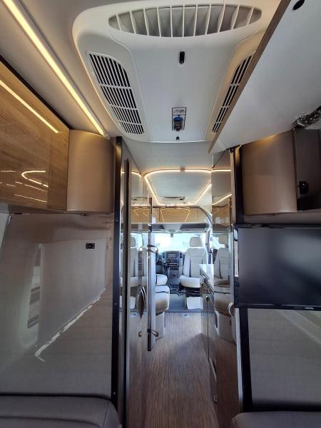 Winnebago Era  2017