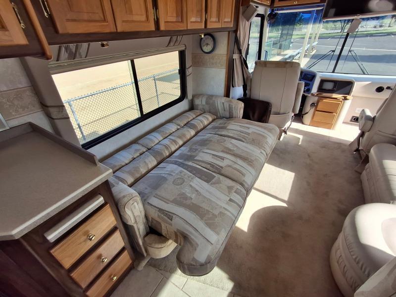 Tiffin Motorhomes Phaeton  2003