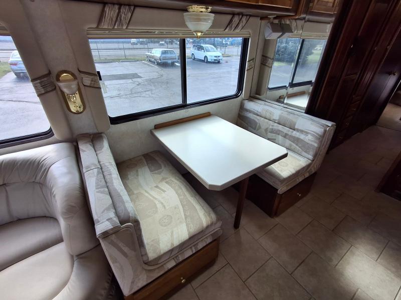Tiffin Motorhomes Phaeton  2003