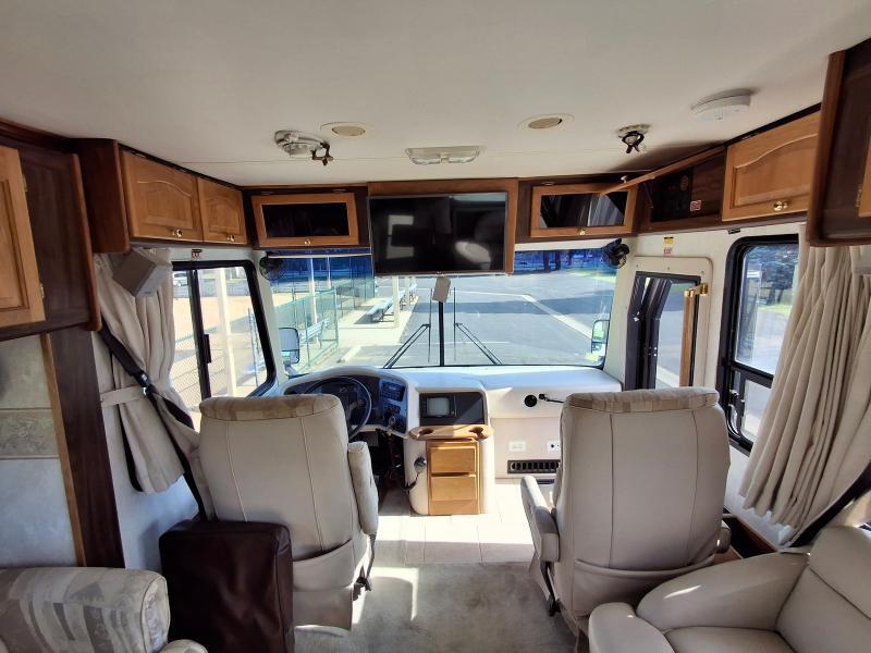 Tiffin Motorhomes Phaeton  2003