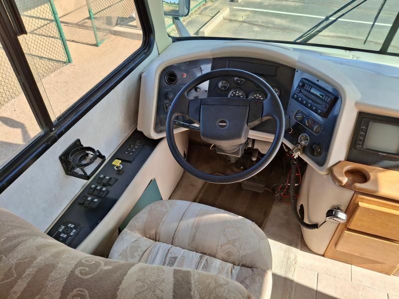 Tiffin Motorhomes Phaeton  2003
