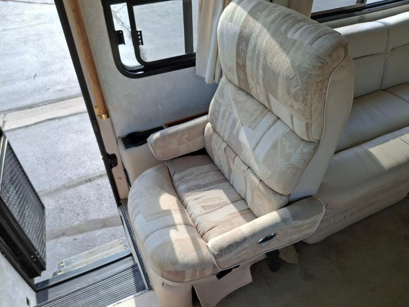 Tiffin Motorhomes Phaeton  2003