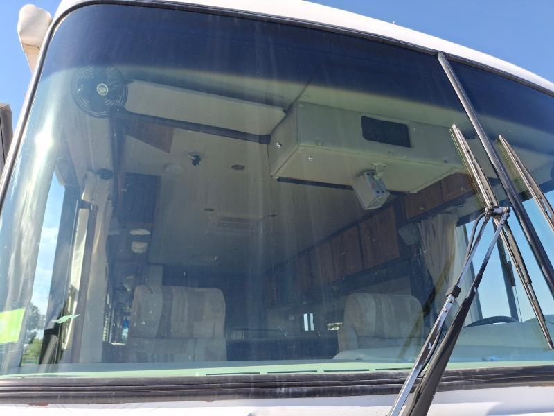 Tiffin Motorhomes Phaeton  2003