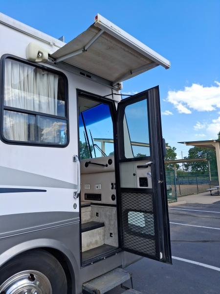 Tiffin Motorhomes Phaeton  2003