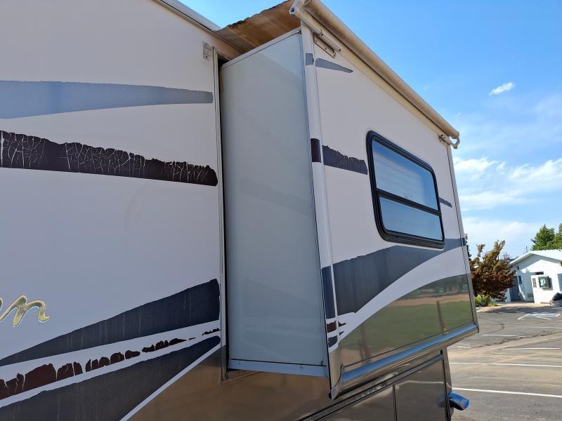 Tiffin Motorhomes Phaeton  2003
